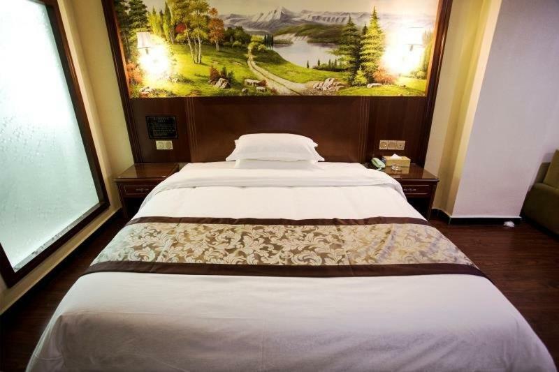 Longhui Business Hotel Huizhou  Εξωτερικό φωτογραφία